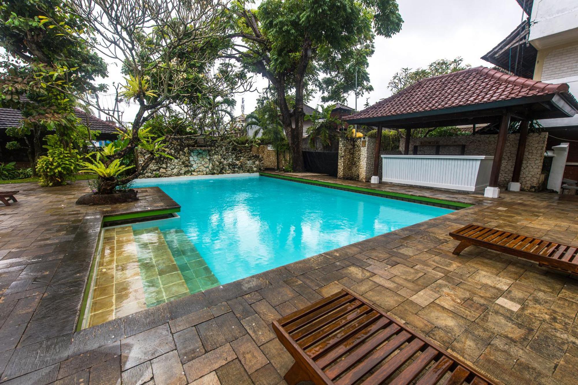 Sari Bunga Hotel Legian Kuta Bali Extérieur photo