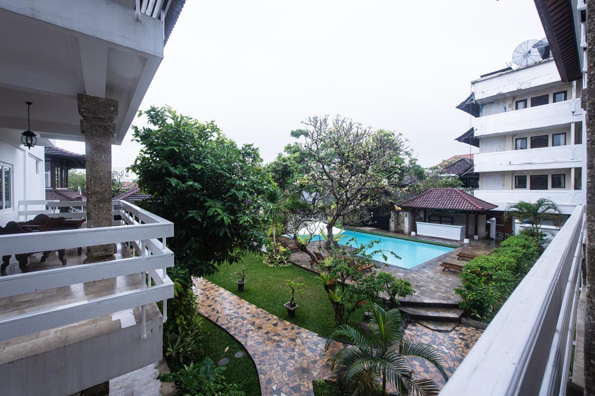 Sari Bunga Hotel Legian Kuta Bali Extérieur photo