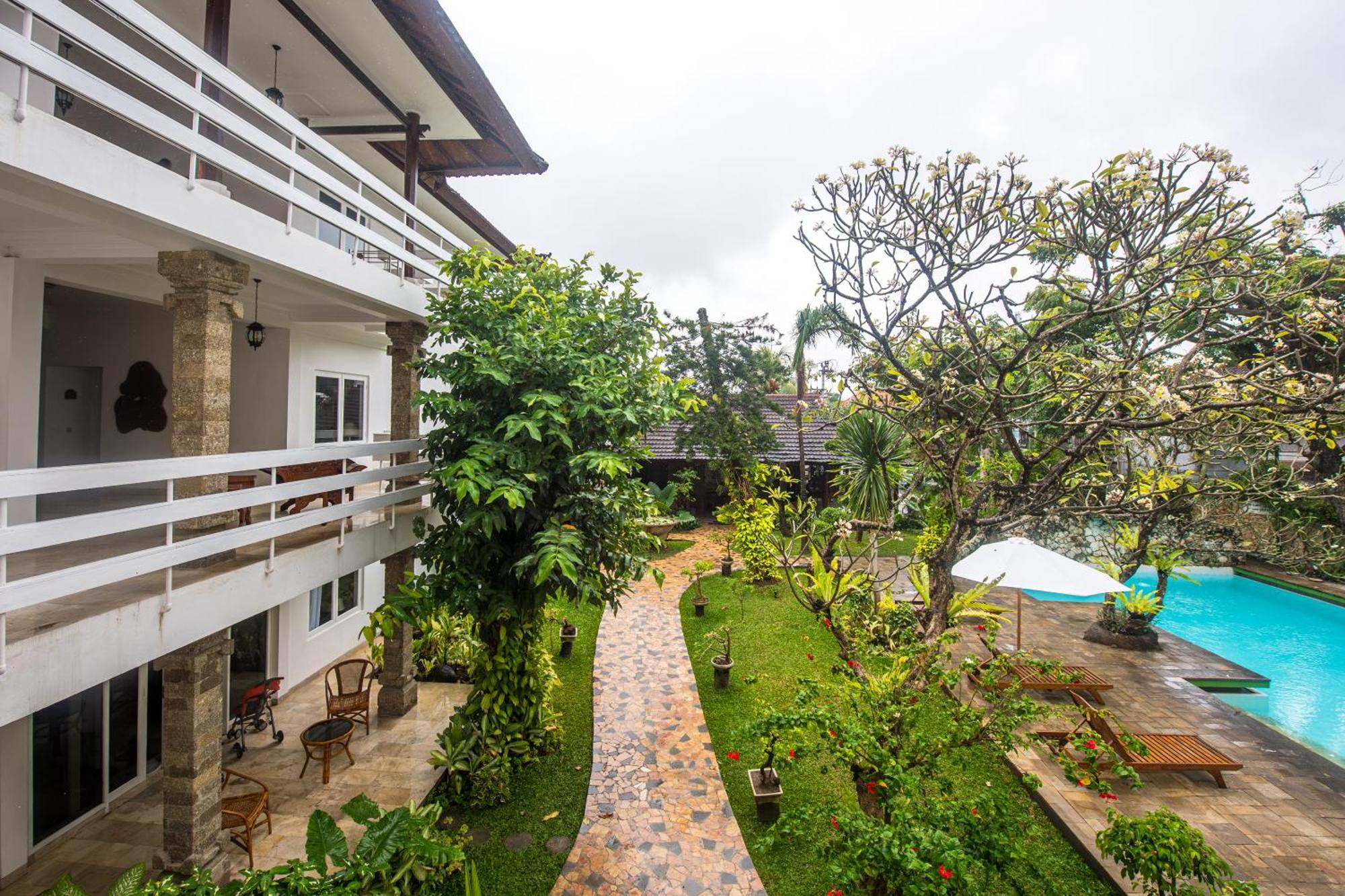 Sari Bunga Hotel Legian Kuta Bali Extérieur photo