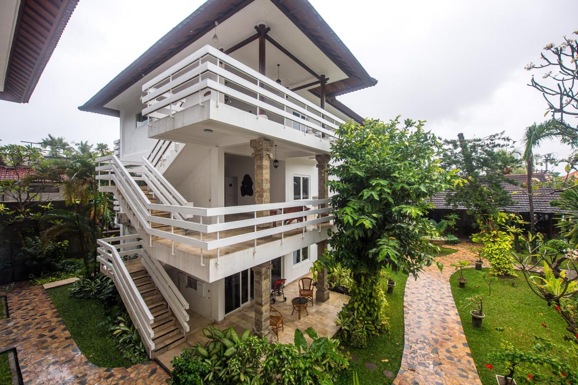 Sari Bunga Hotel Legian Kuta Bali Extérieur photo