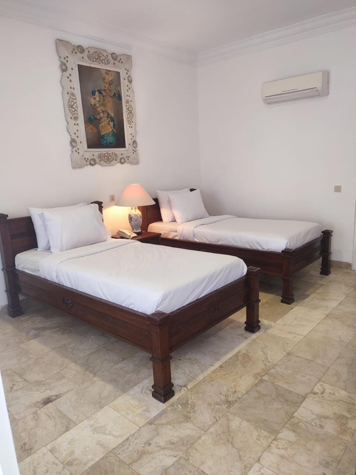 Sari Bunga Hotel Legian Kuta Bali Extérieur photo