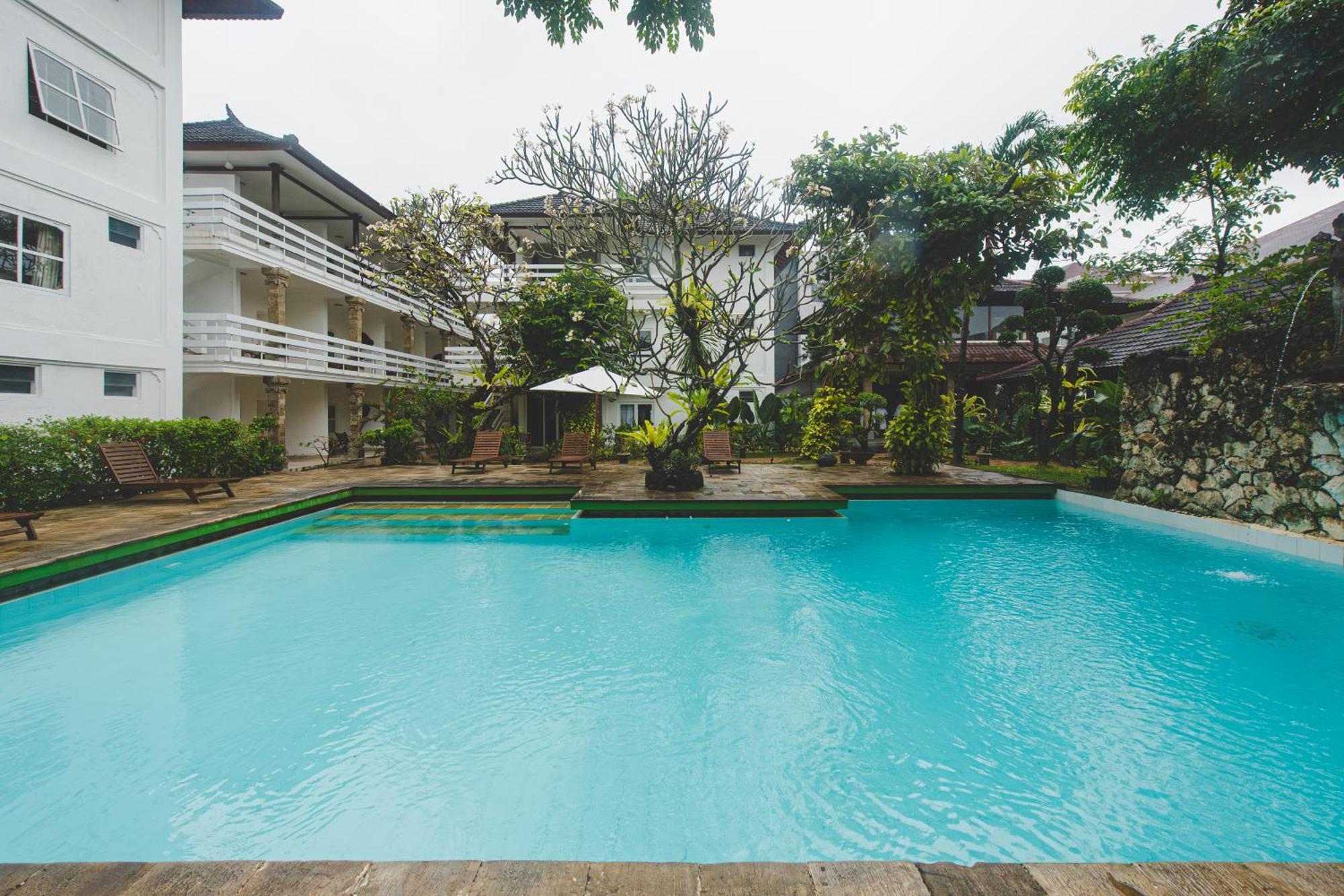 Sari Bunga Hotel Legian Kuta Bali Extérieur photo