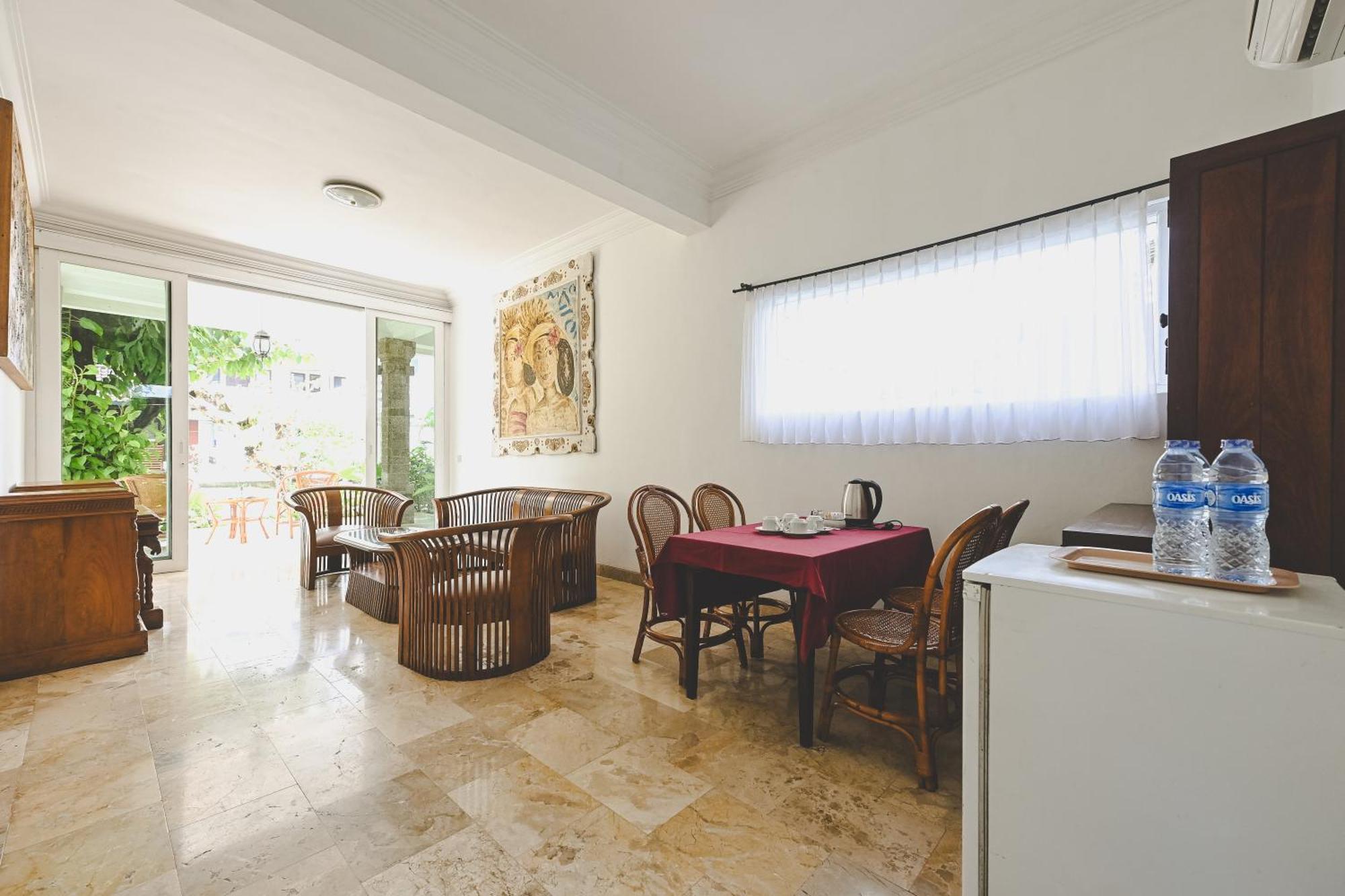 Sari Bunga Hotel Legian Kuta Bali Extérieur photo