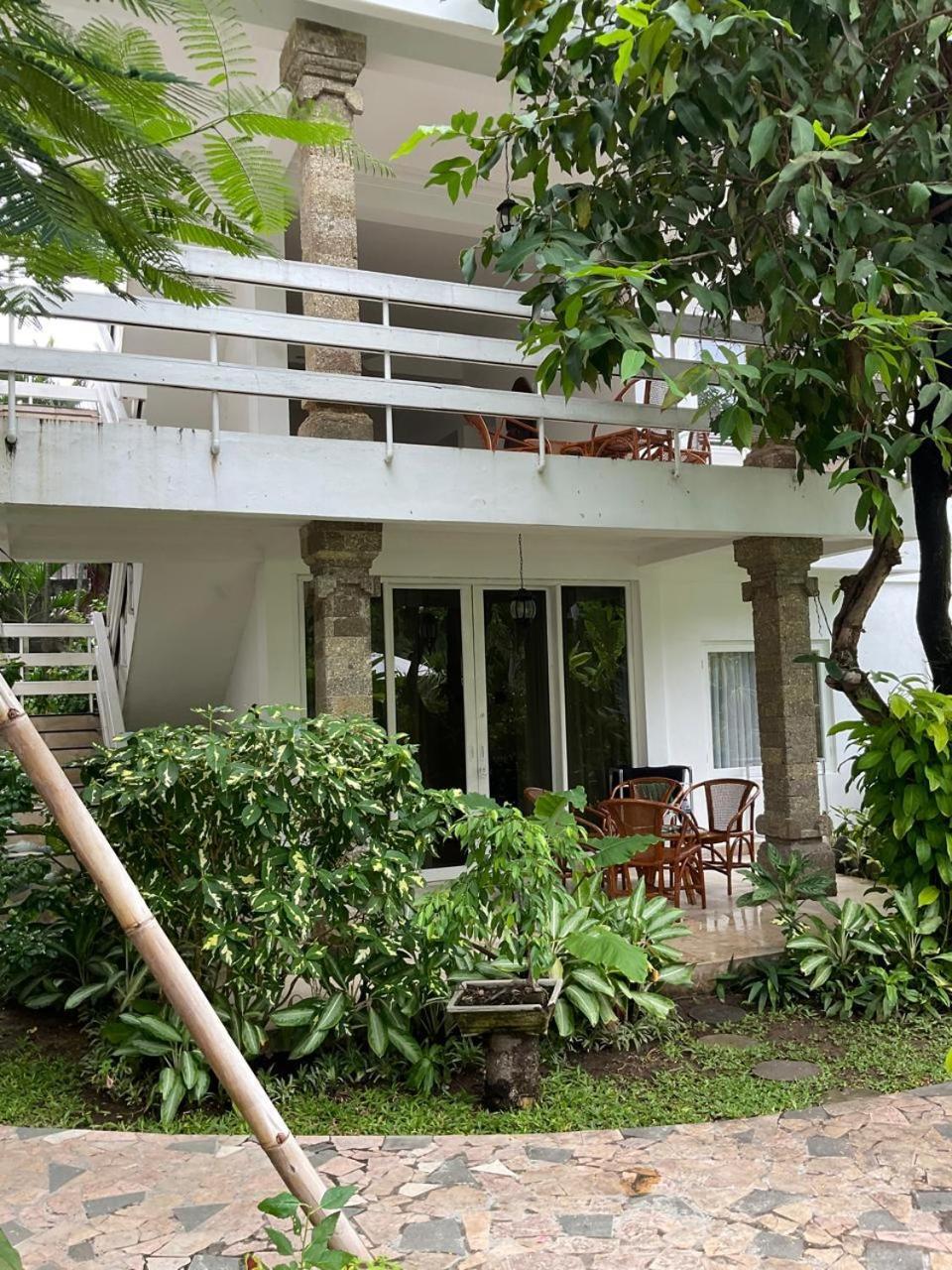Sari Bunga Hotel Legian Kuta Bali Extérieur photo